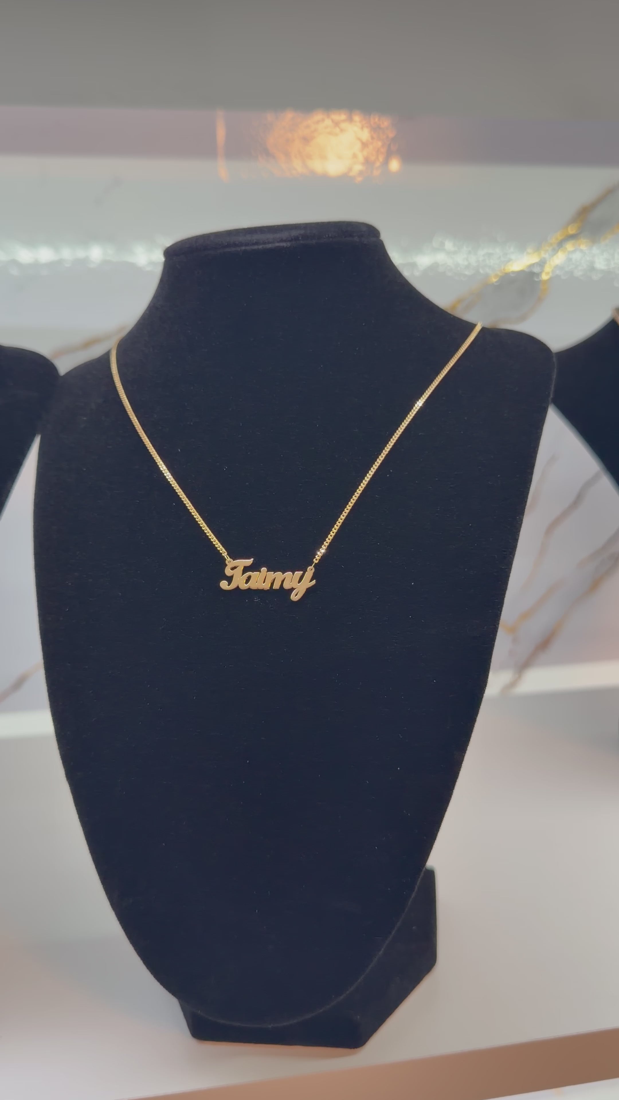 Cadenas con nombre personalizado